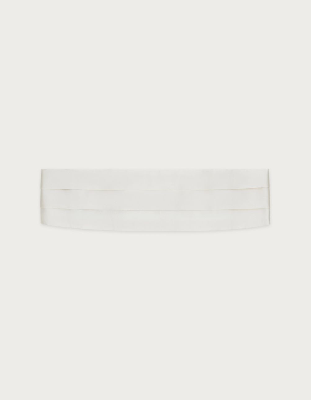 White silk cummerband size L