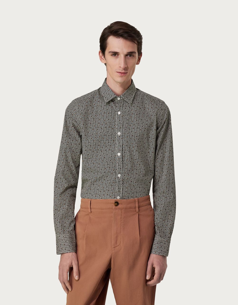 Slim-fit shirt in beige and black cotton