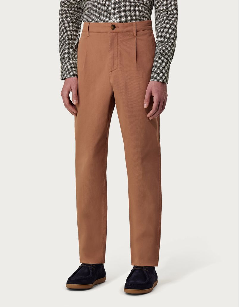 Relaxed-fit chinos in cinnamon garment-dyed cotton grosgrain