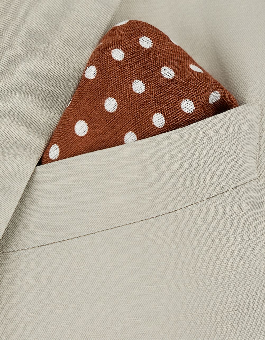 Pañuelo de bolsillo de lino estampado de lunares naranja