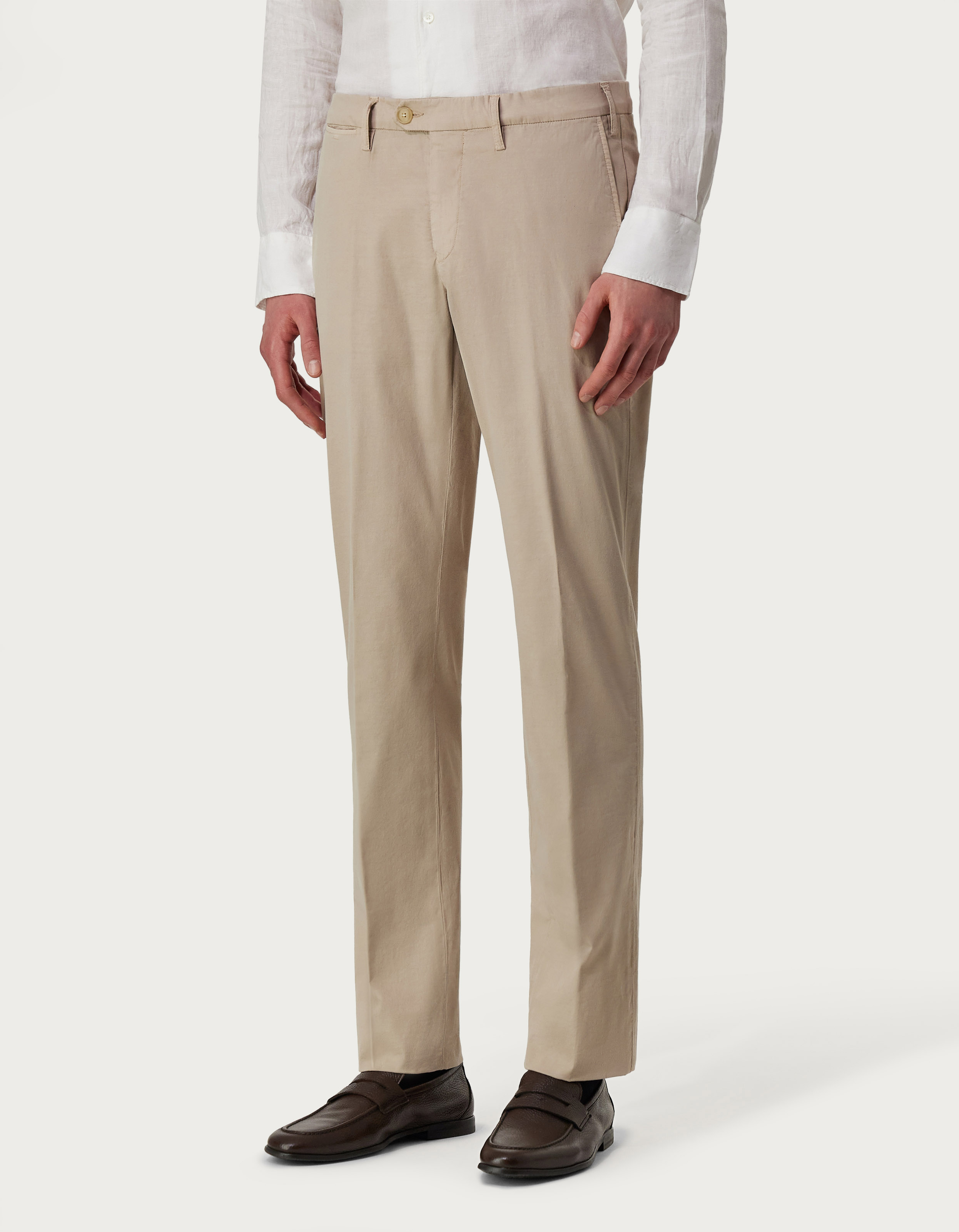 Chino pants in sand garment-dyed cotton and silk twill - Canali INTL