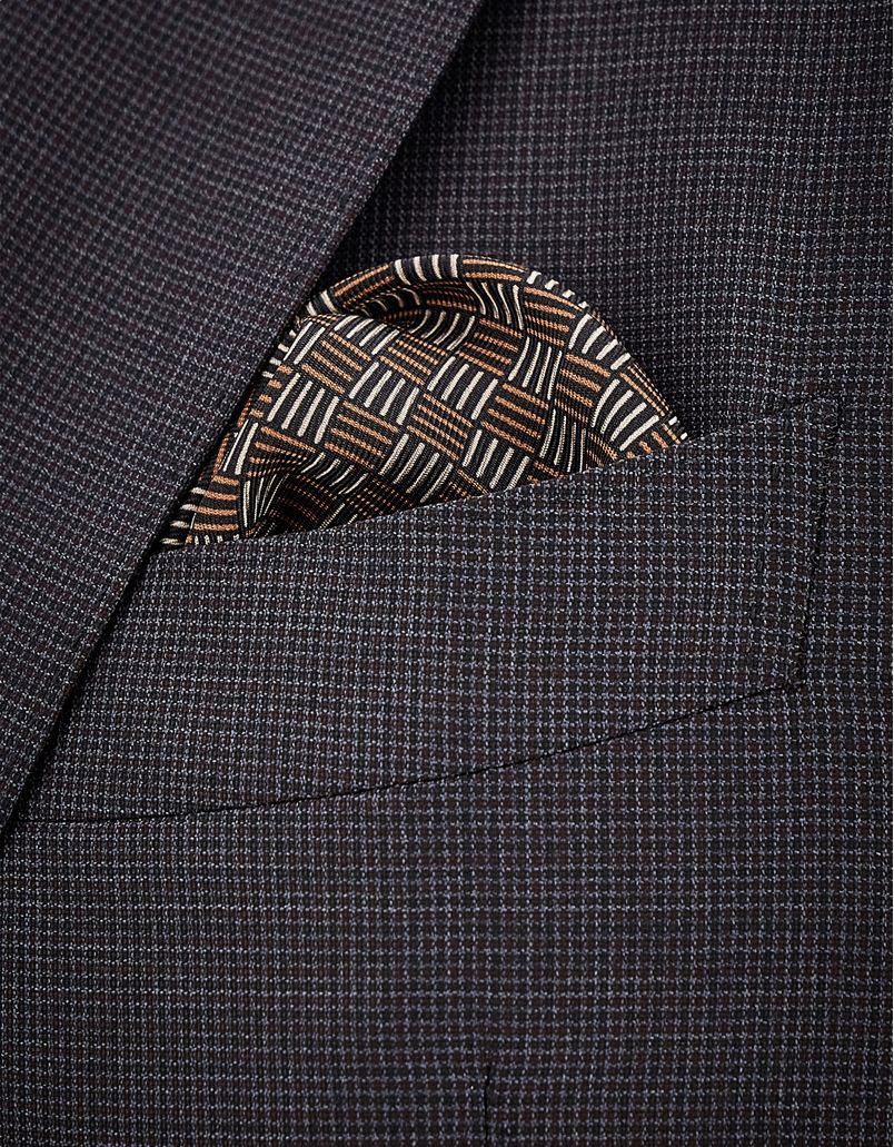Brown geometric patterned pocket square