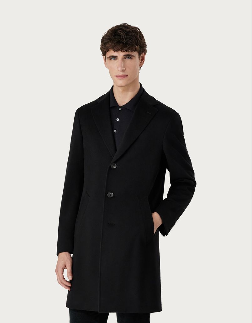 Manteau noir en laine et cachemire