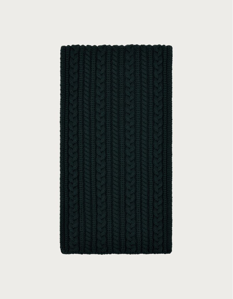 Scarf in green wool